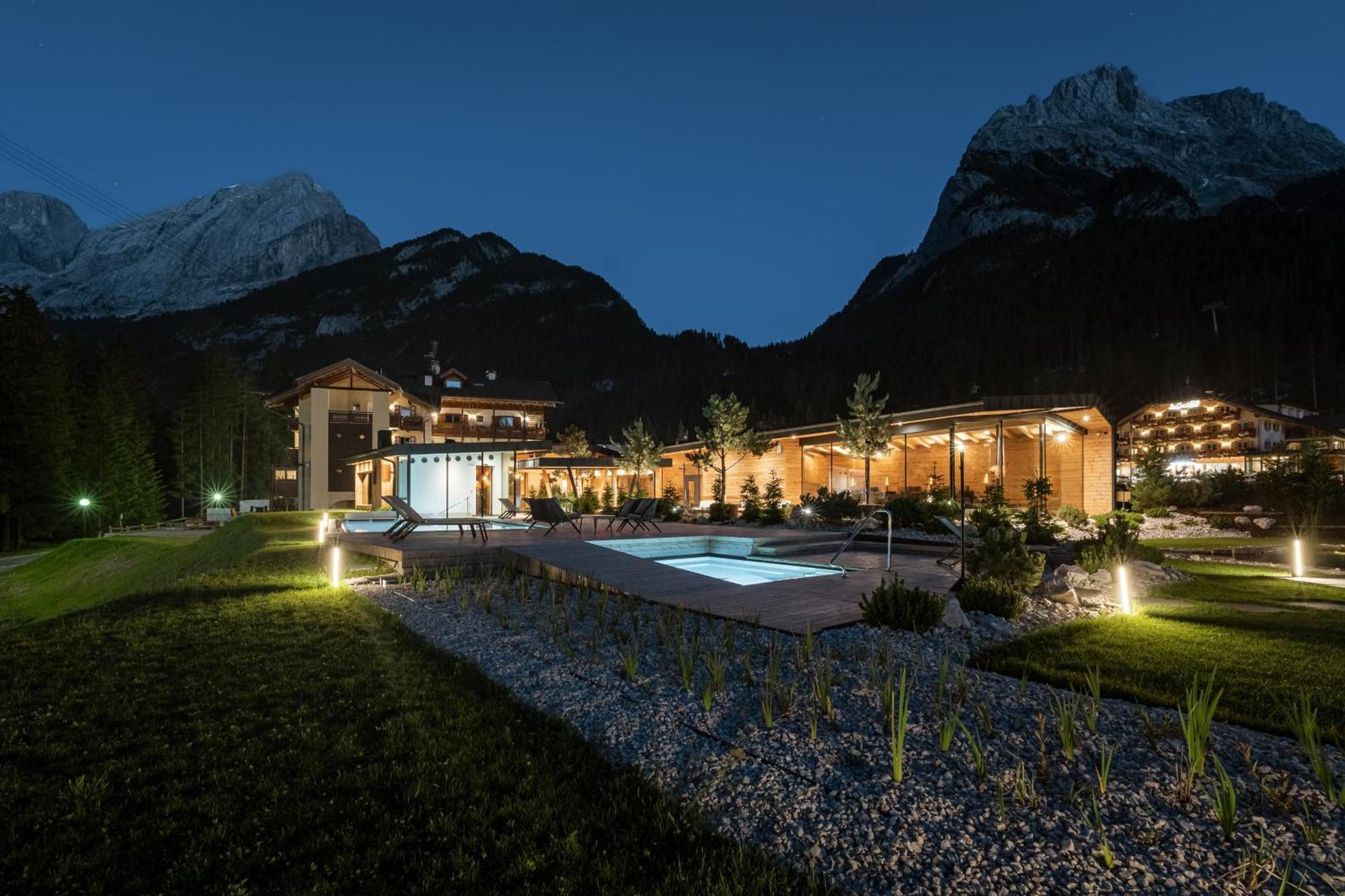 Hotel Majon Miramonti Canazei Exteriér fotografie